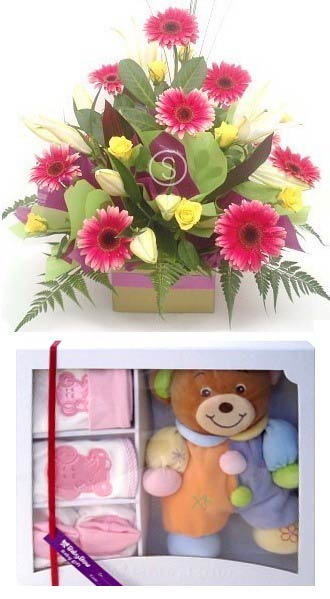 Baby Flowers and Yellow Bear Gift Set