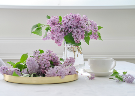 Incorporating Flowers into Home Decor