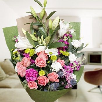 5 Premium Flowers You Can Afford & Gift Your Loved One