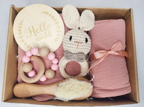 Buy These Baby Gift Hampers To Welcome The Little Ones - Here's Why