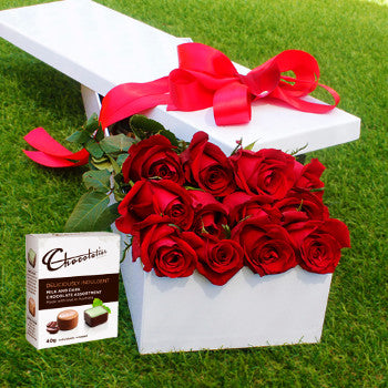 12 Red Roses and Chocolates Valentines