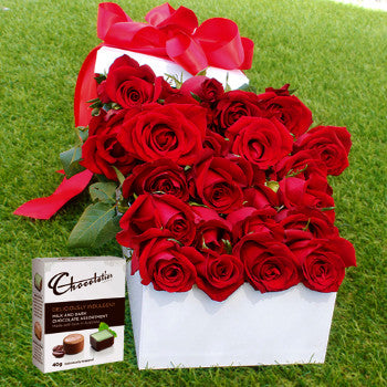 12 Red Roses and Chocolates Valentines