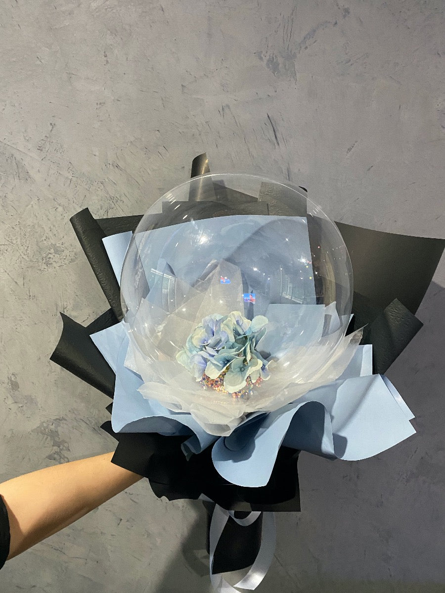 Preserved Blue Wonderland Balloon Arrangement