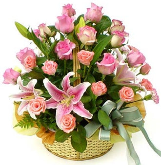 20 Long Roses and Orientals Basket